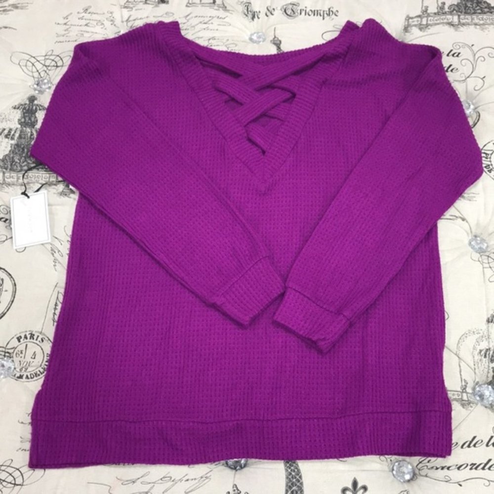 1.State Cozy Cross-Back Top - Picture 6 of 6